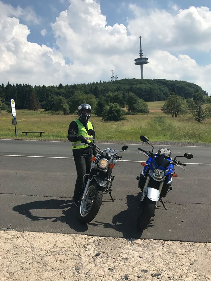 Motorrad_Fahrstunde_zum_Hoherodskopf.jpg